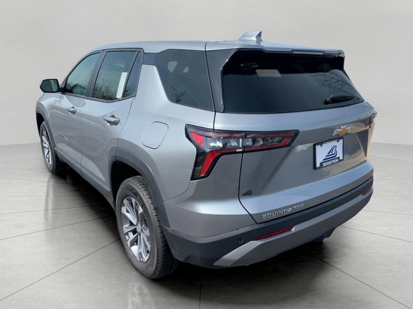 Certified 2025 Chevrolet Equinox LT AWD/4WD image 15