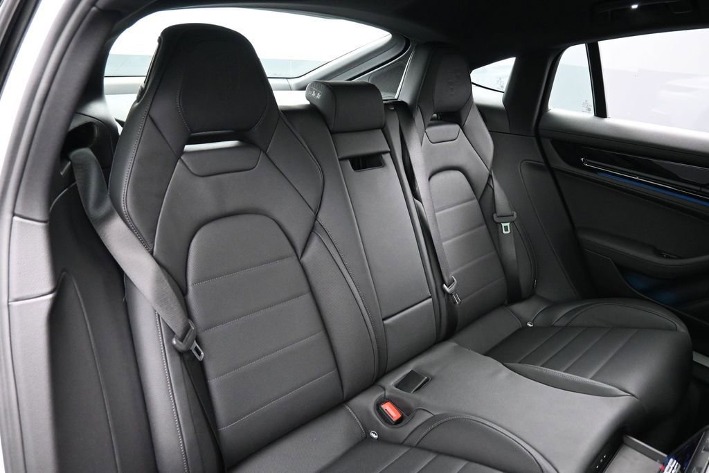 New 2026 Porsche Panamera 4 AWD/4WD image 26