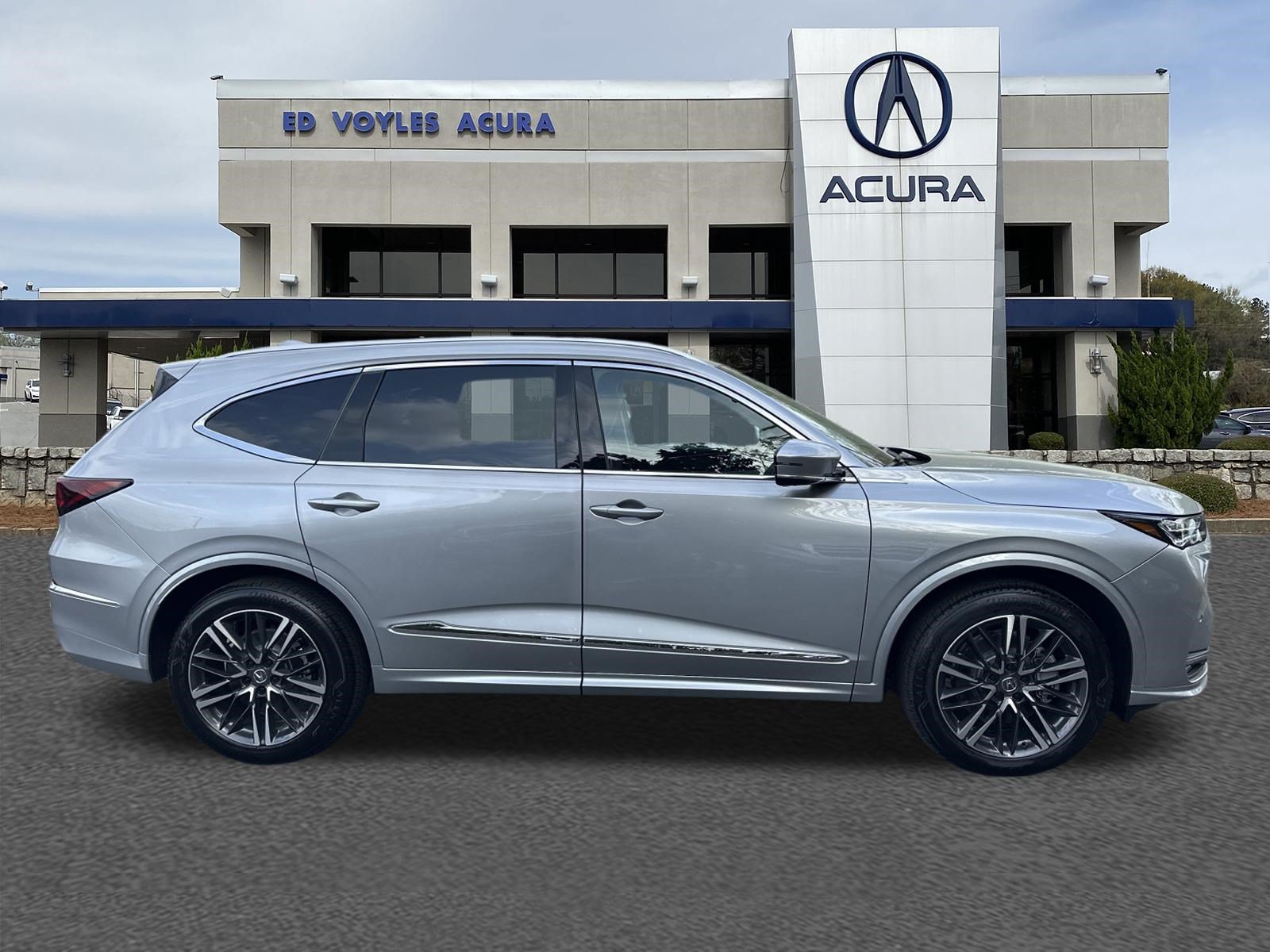 New 2026 Acura MDX w/ Advance Package AWD/4WD image 4