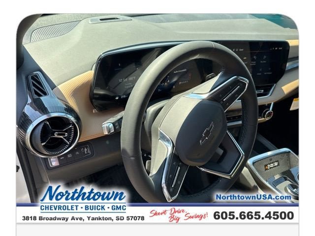 New 2026 Chevrolet Equinox ACTIV w/ Convenience Package III AWD/4WD image 13