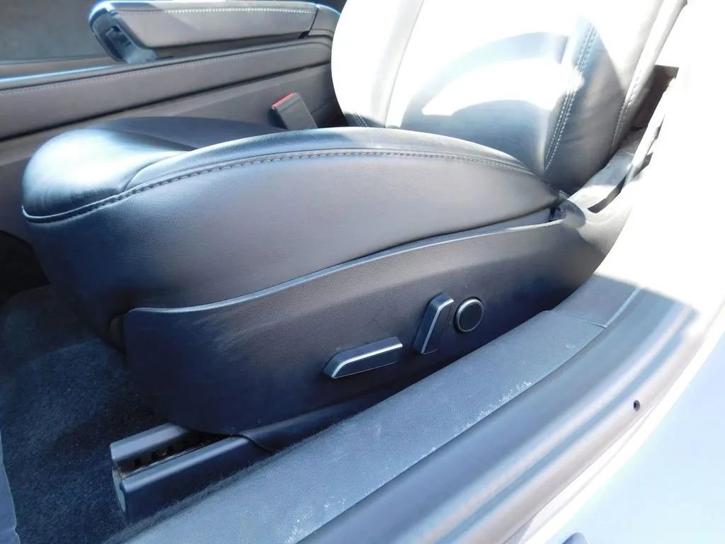 Used 2022 Tesla Model 3 Long Range image 16