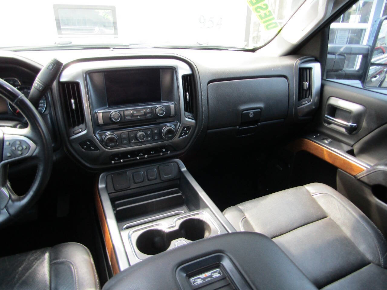 Used 2018 Chevrolet Silverado 2500 LTZ w/ Duramax Plus Package image 16