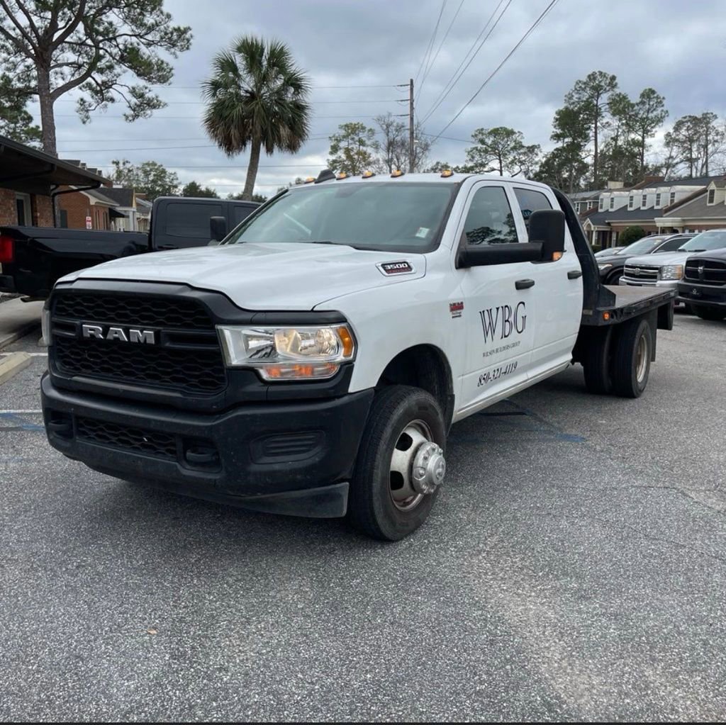 Used 2019 RAM 3500 Tradesman image 3