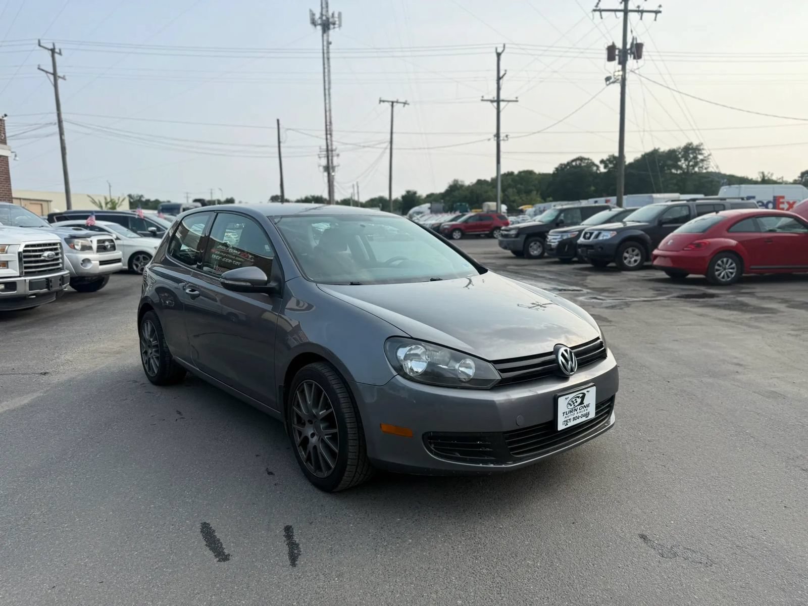 Used 2010 Volkswagen Golf 2-Door FWD image 7
