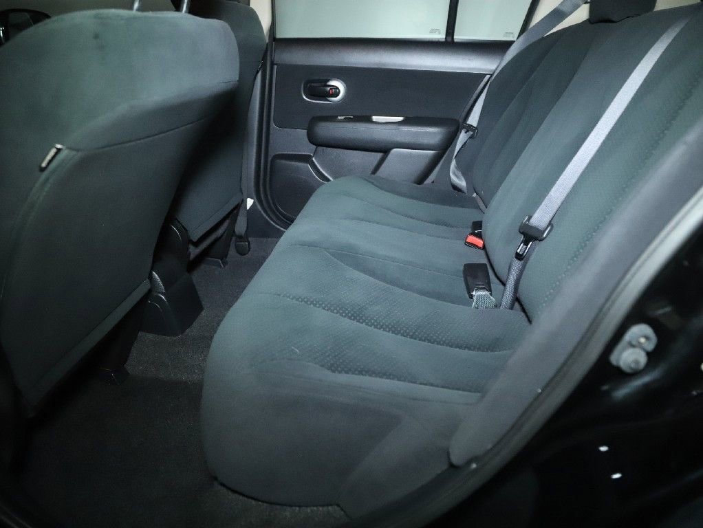 Used 2012 Nissan Versa 1.8 S w/ Plus Pkg image 24