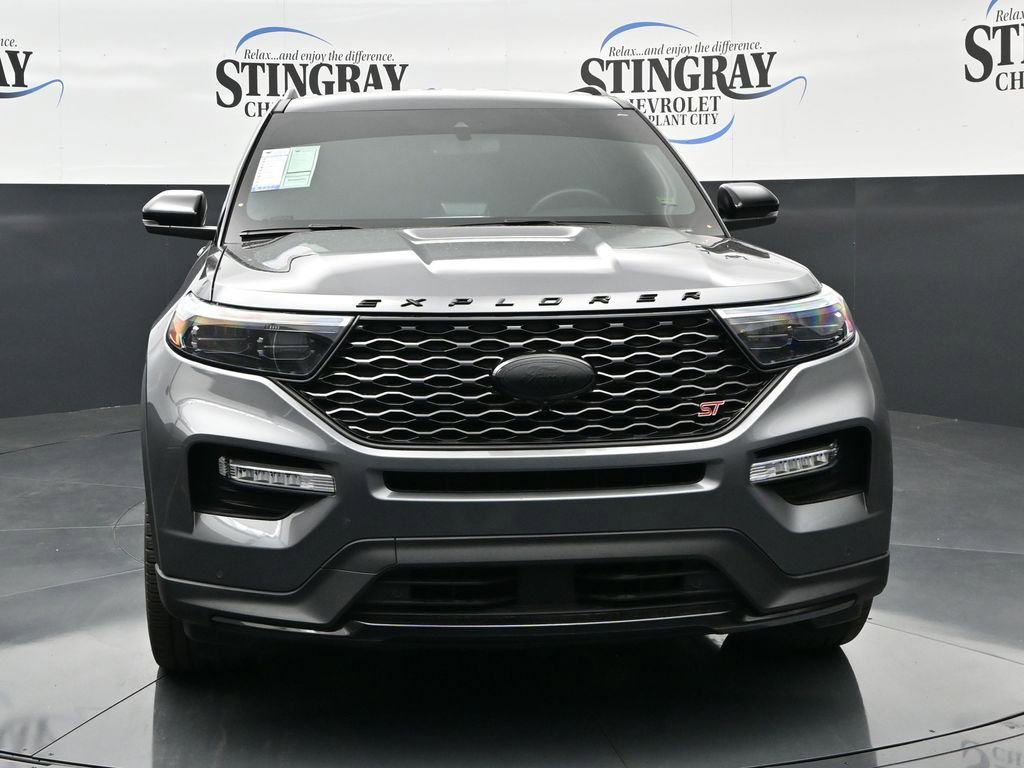 Used 2023 Ford Explorer ST w/ Equipment Group 401A AWD/4WD image 2