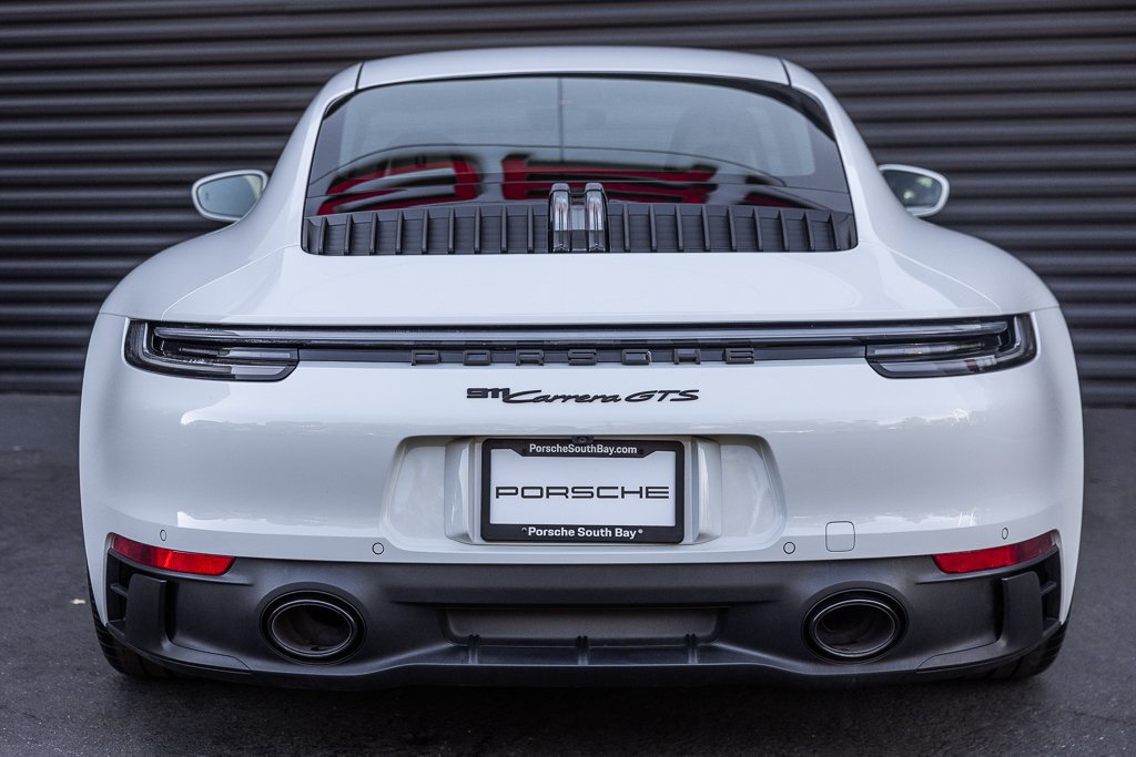 Certified 2024 Porsche 911 Carrera GTS RWD image 10