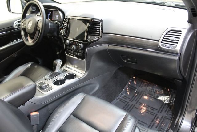 Used 2020 Jeep Grand Cherokee Limited image 14