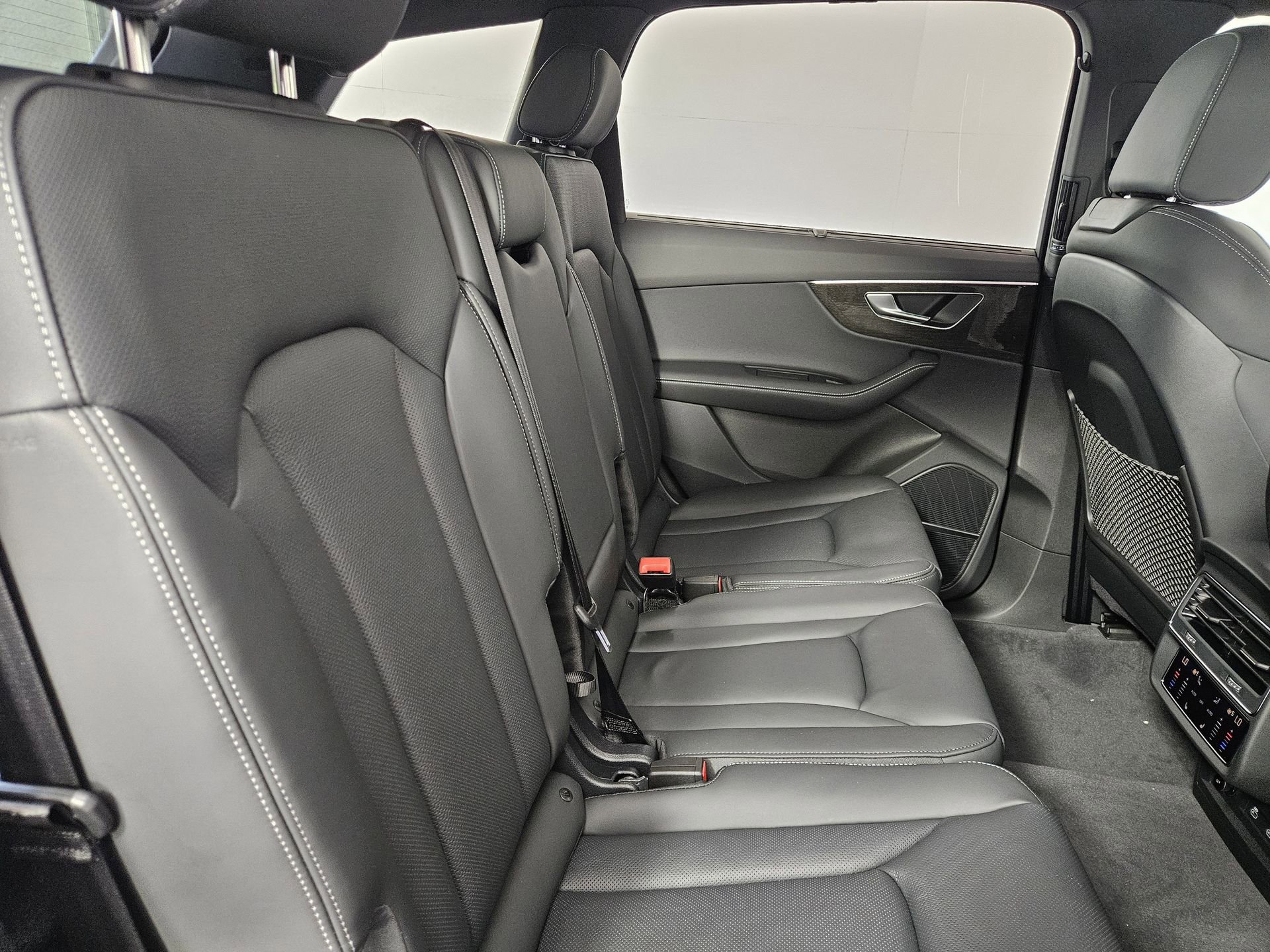 New 2026 Audi Q7 3.0T Prestige AWD/4WD image 35