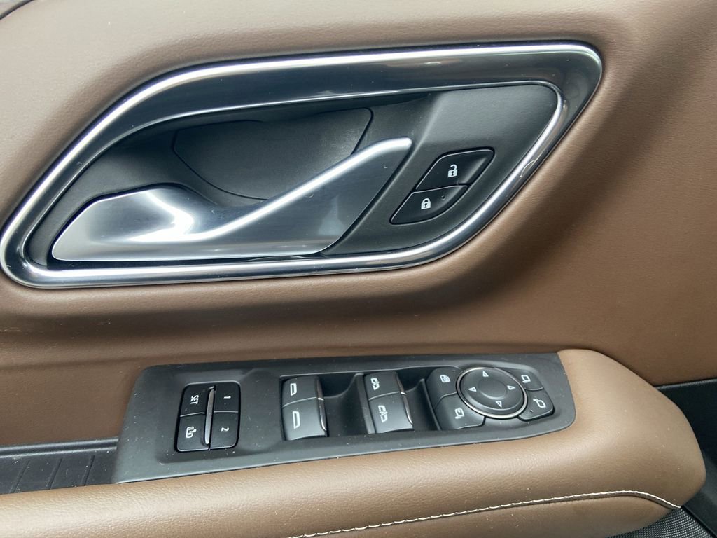 Certified 2022 Chevrolet Tahoe High Country AWD/4WD image 23