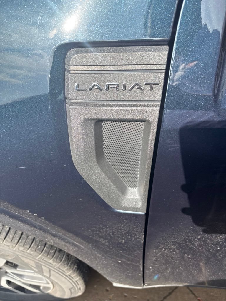 Used 2022 Ford Maverick Lariat w/ Lariat Luxury Package AWD/4WD image 8