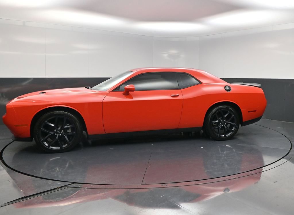 Used 2023 Dodge Challenger SXT w/ Blacktop Package image 3