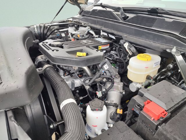 Used 2026 RAM 2500 Laramie AWD/4WD image 34