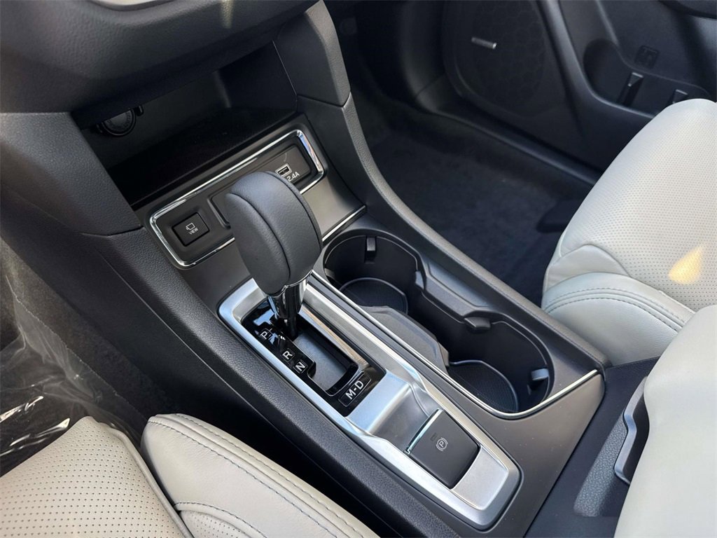 New 2025 Subaru Ascent Limited image 20