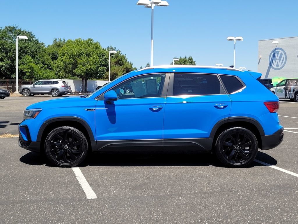 Used 2022 Volkswagen Taos SE FWD image 9