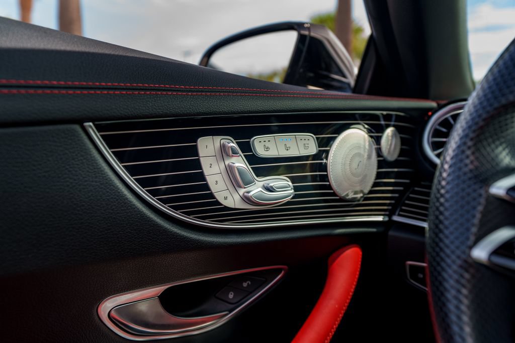 Used 2022 Mercedes-Benz E 53 AMG 4MATIC Cabriolet image 21