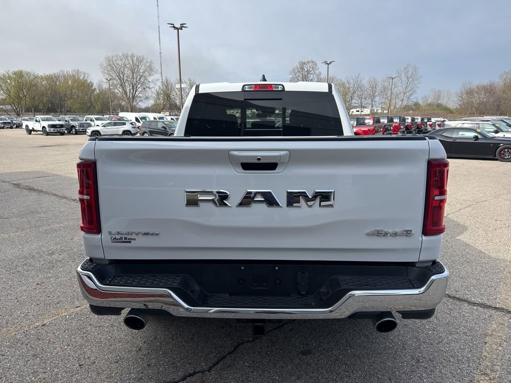 Used 2025 RAM 1500 Limited AWD/4WD image 3