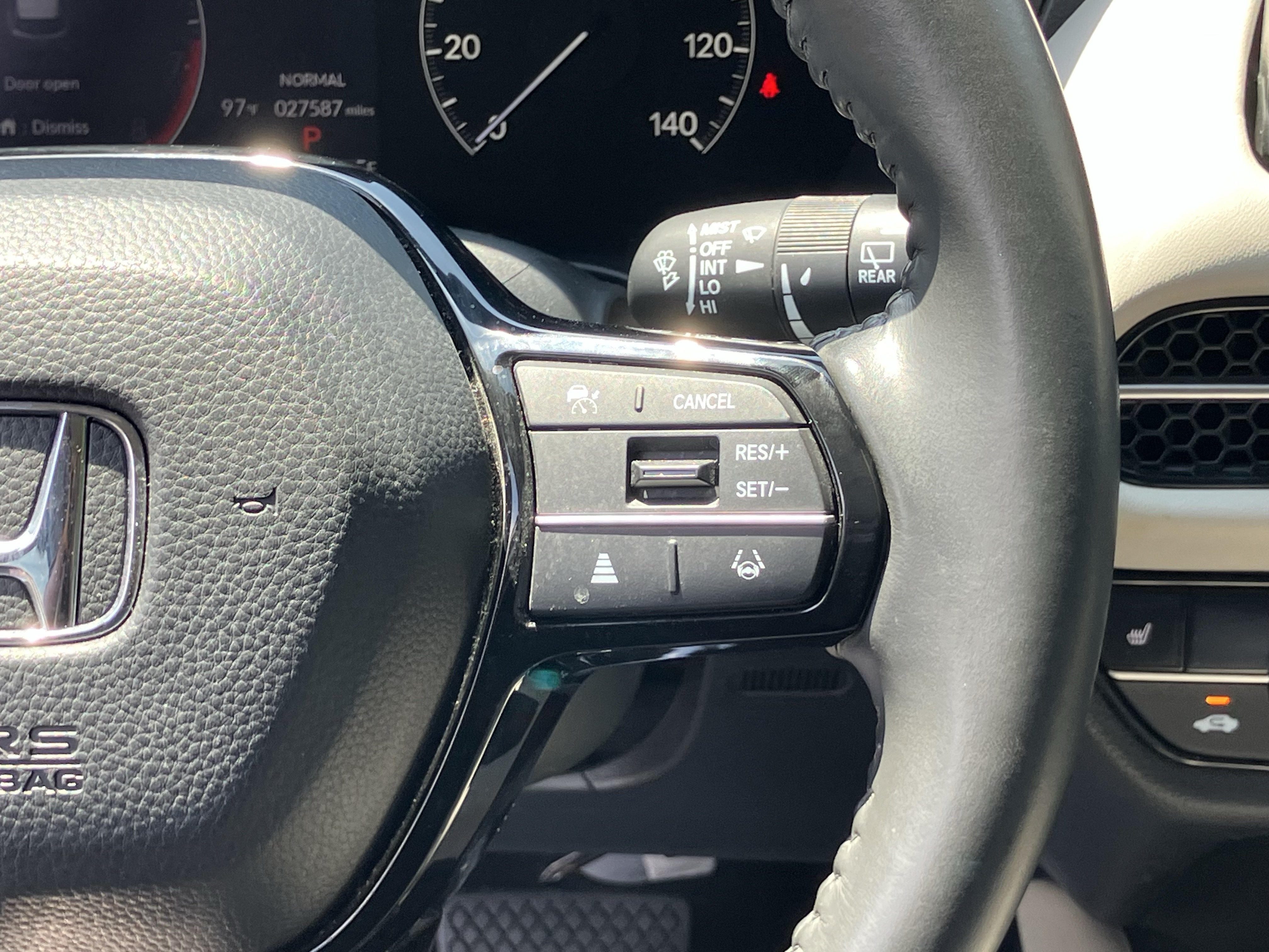 Used 2023 Honda HR-V EX-L image 22