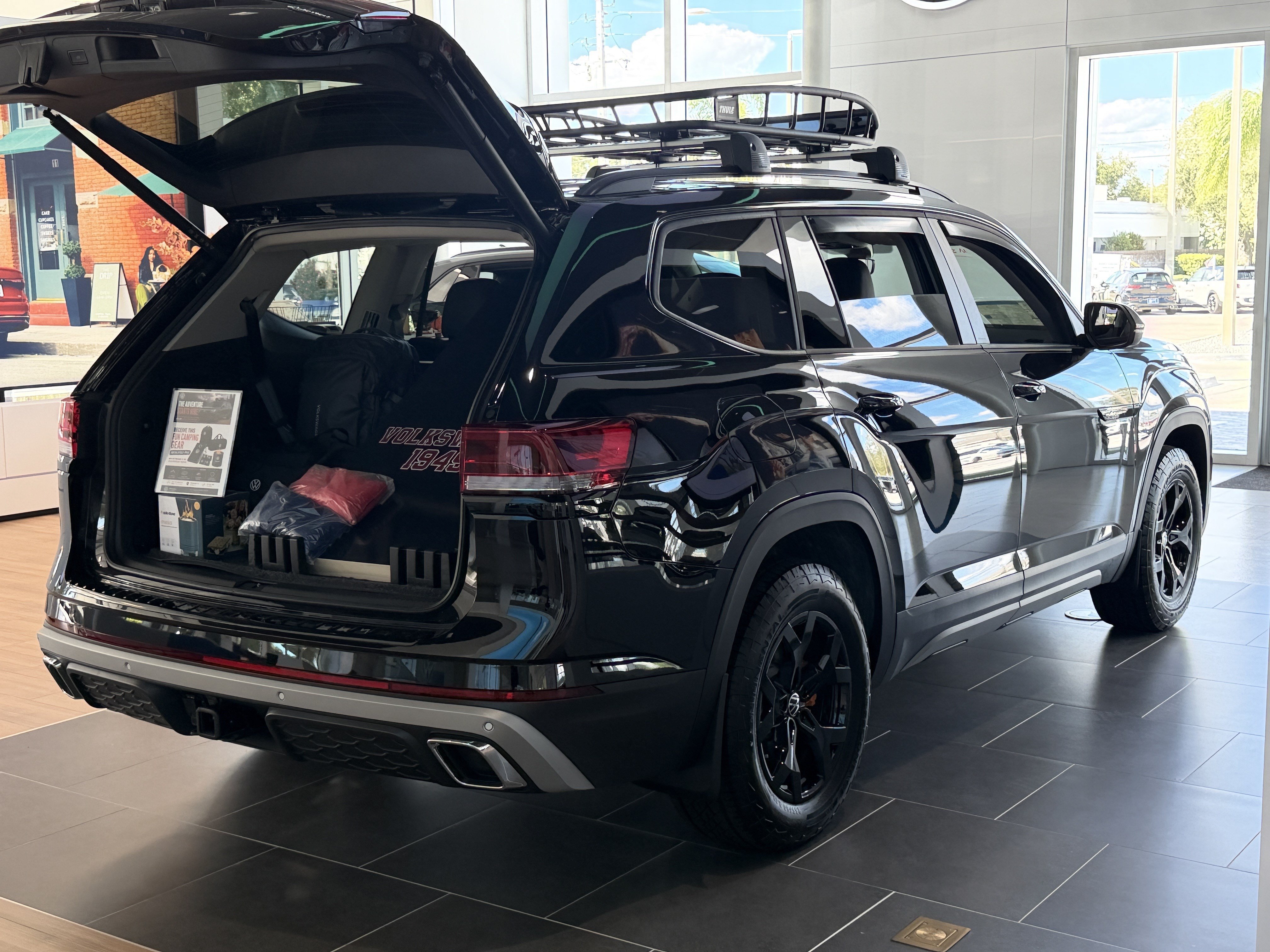 New 2026 Volkswagen Atlas Peak Edition AWD/4WD image 7