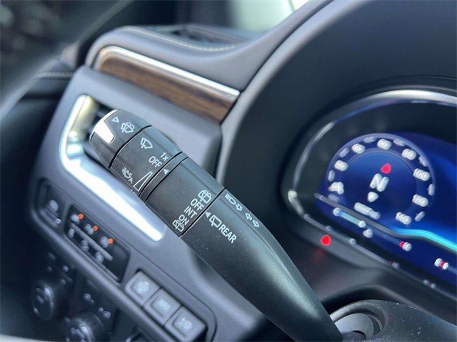 Certified 2024 Chevrolet Suburban Premier w/ Premium Package image 30