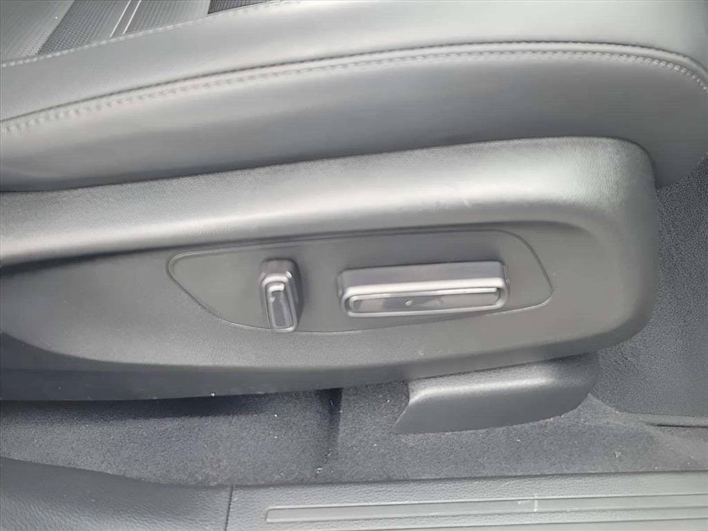 Used 2024 Honda CR-V EX-L image 31