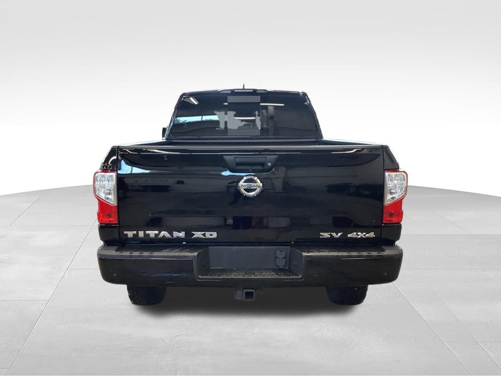Used 2022 Nissan Titan SV AWD/4WD image 25