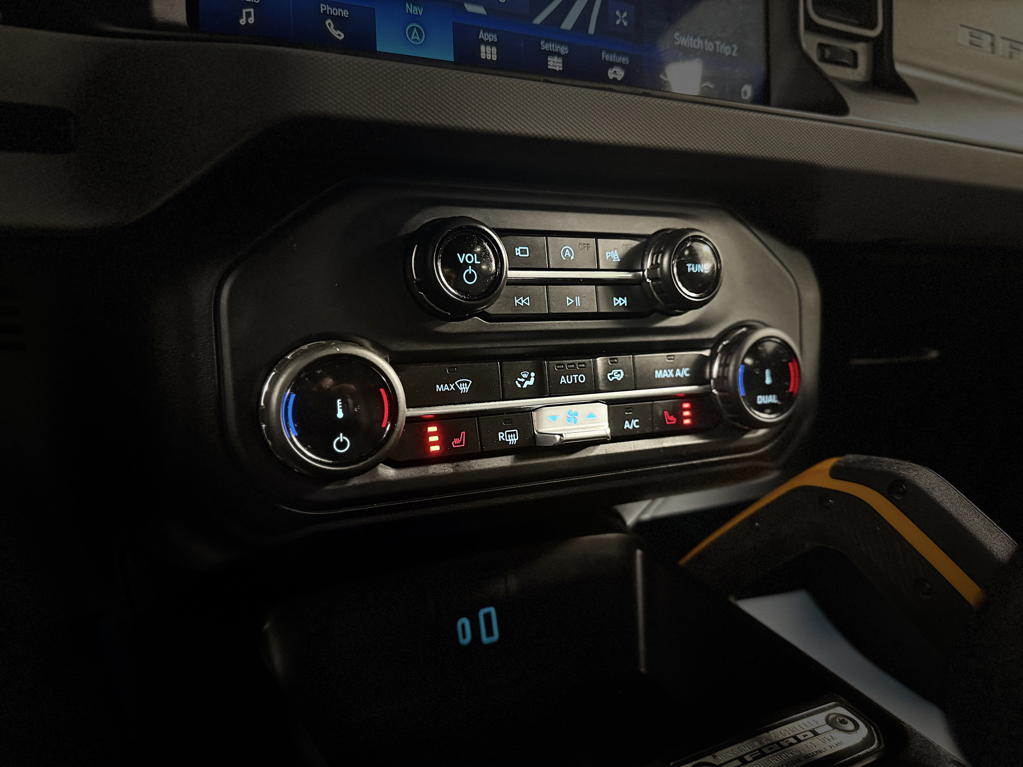 Used 2022 Ford Bronco Badlands w/ Sasquatch Package AWD/4WD image 22