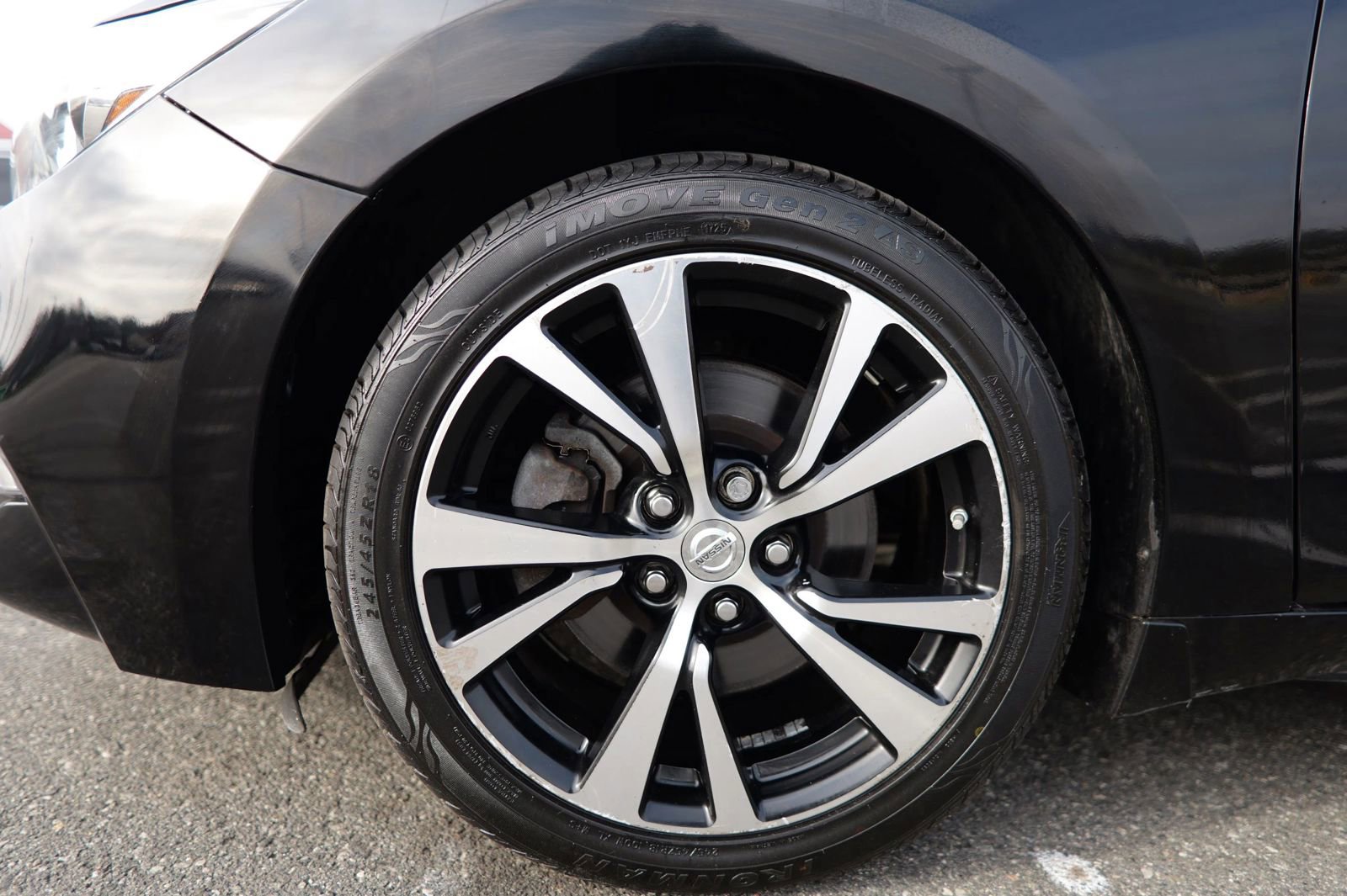 Used 2018 Nissan Maxima 3.5 SV image 13