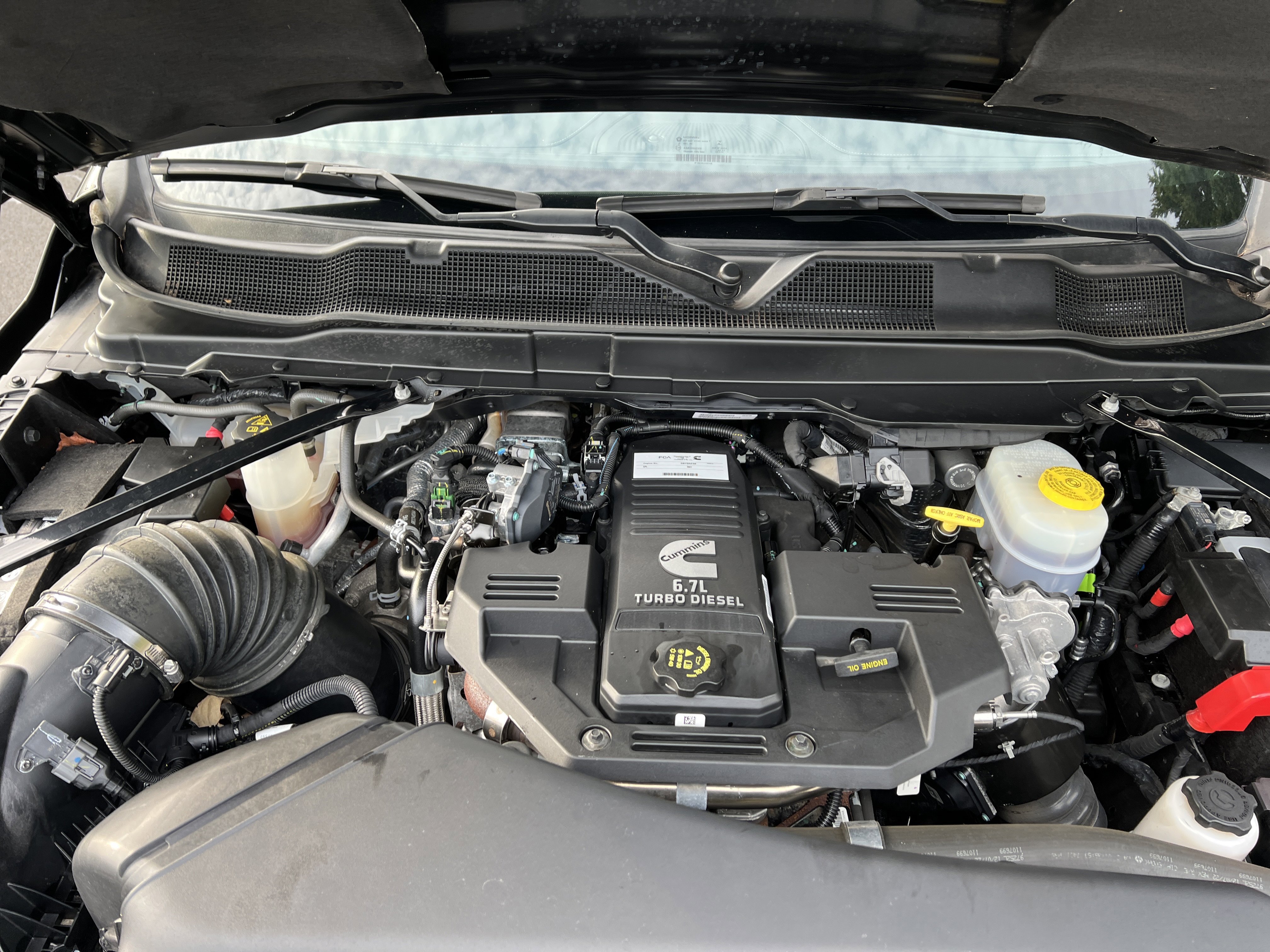 Used 2023 RAM 3500 Limited image 34