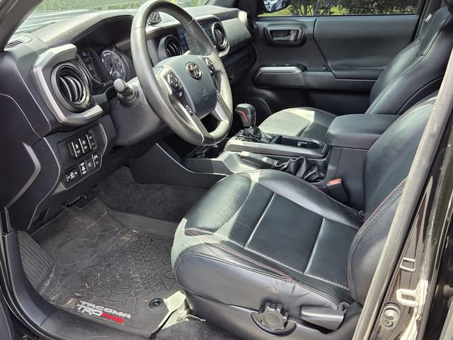 Used 2019 Toyota Tacoma TRD Pro AWD/4WD image 9