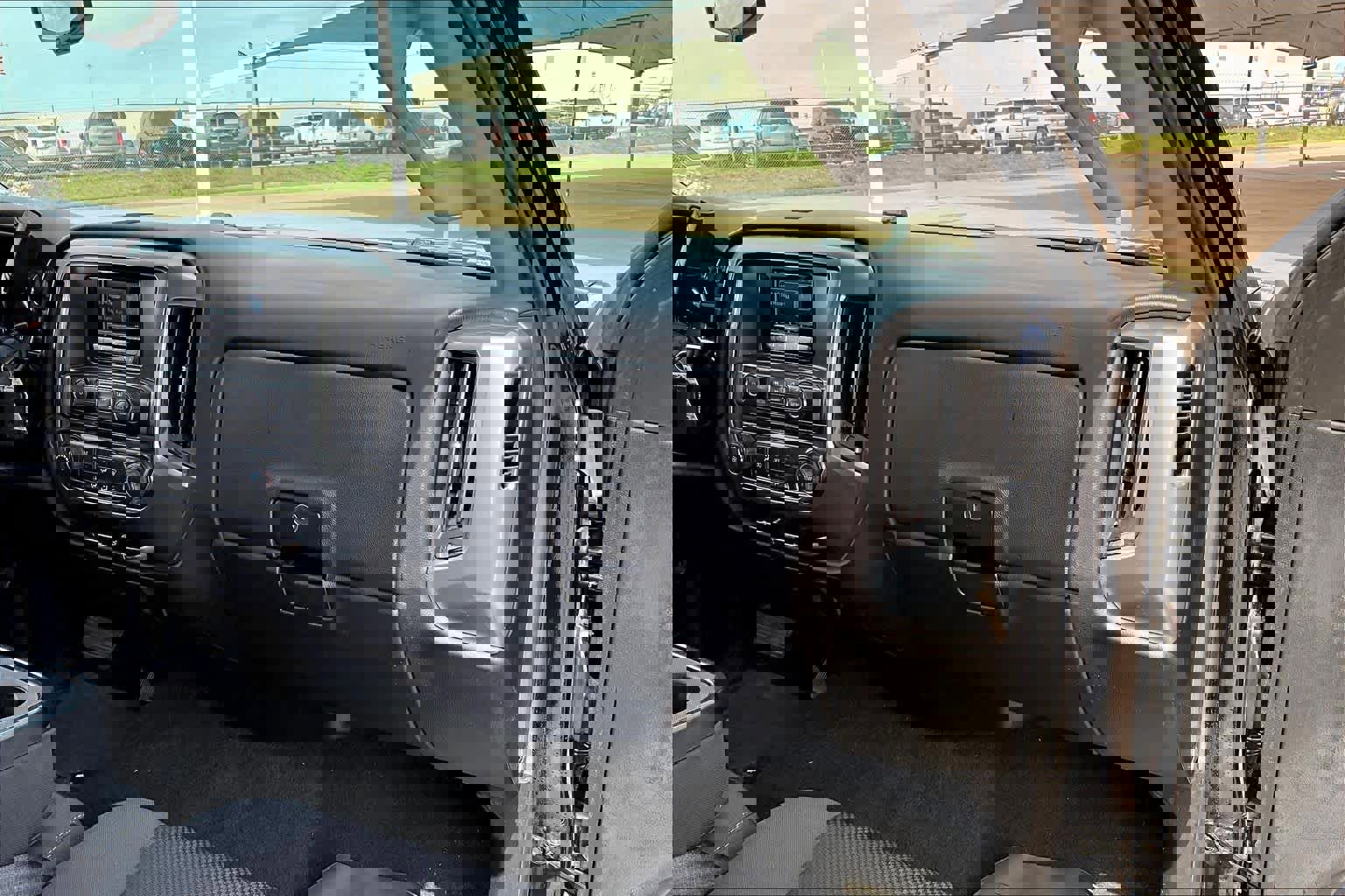 Used 2014 Chevrolet Silverado 1500 LT w/ Chrome Essentials Package RWD image 17