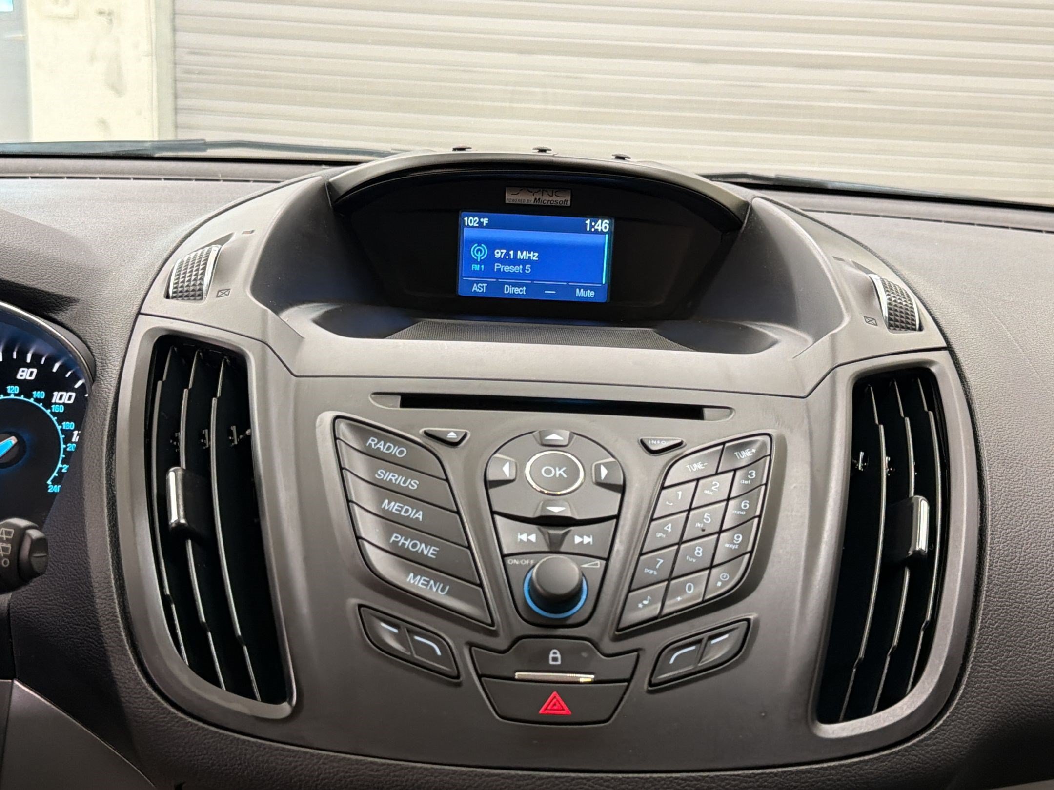 Used 2015 Ford Escape SE AWD/4WD image 18