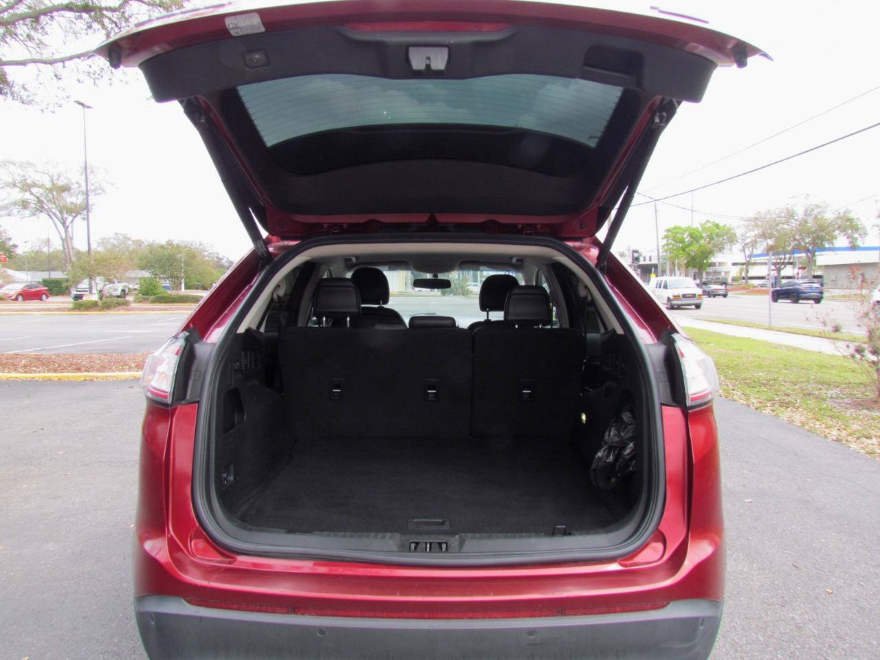 Used 2017 Ford Edge SEL w/ Equipment Group 201A FWD image 15