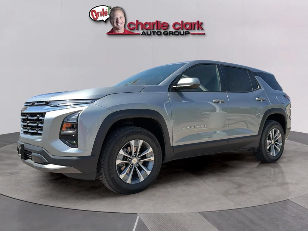 Used 2026 Chevrolet Equinox LT AWD/4WD image 1