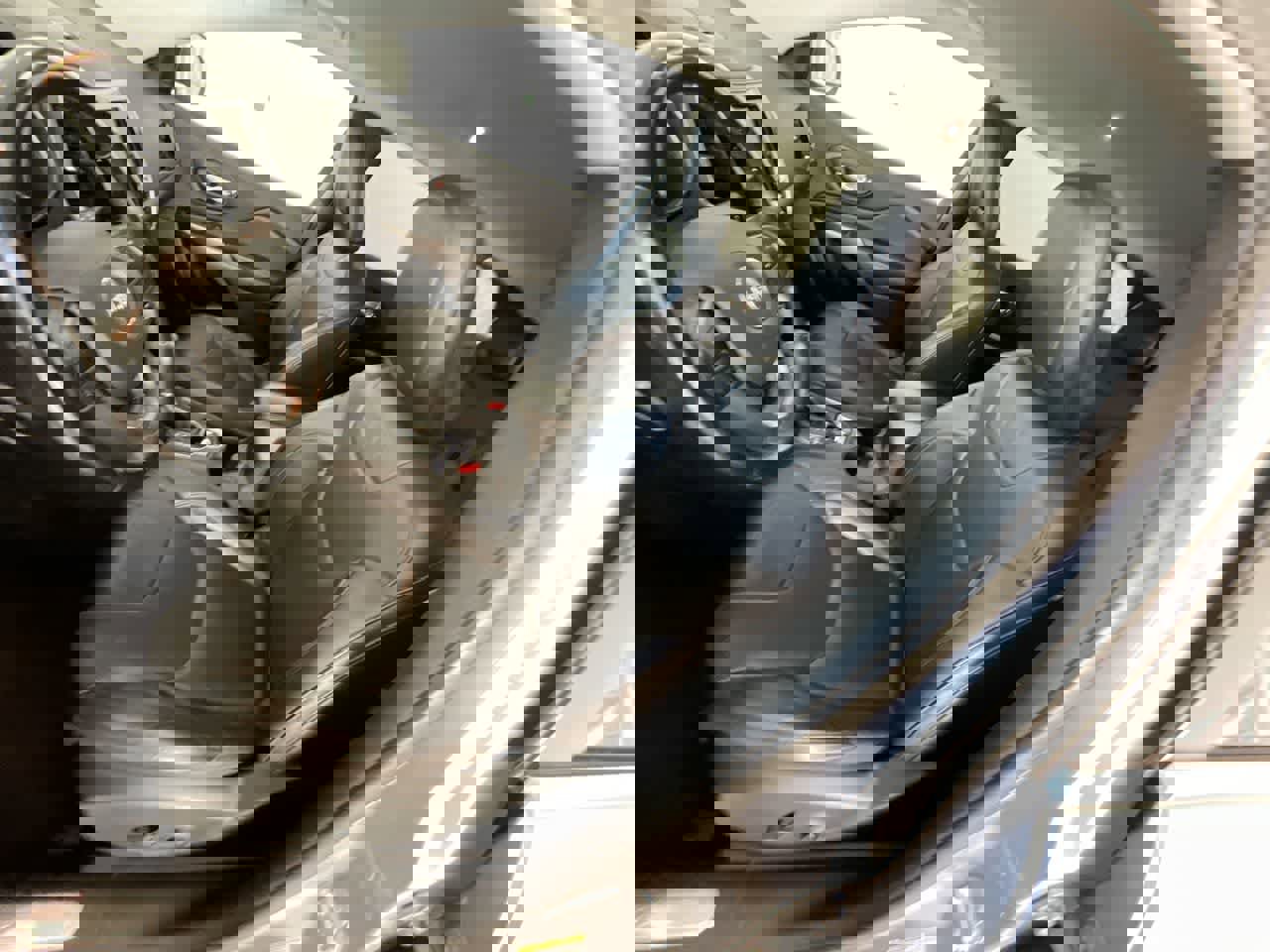 Used 2019 Jeep Cherokee Limited image 11