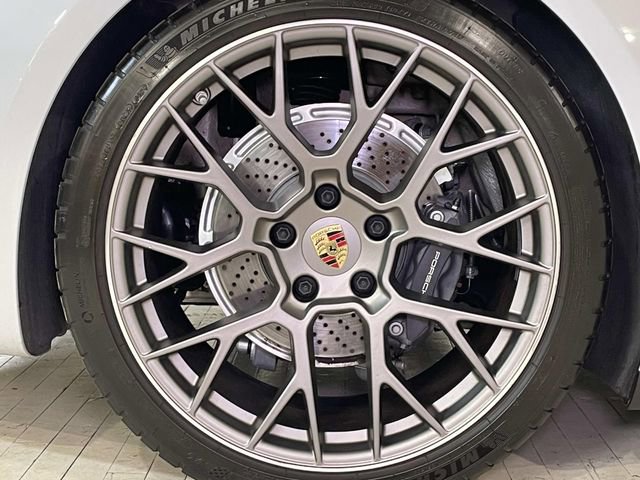 Certified 2024 Porsche 911 Targa 4 image 14