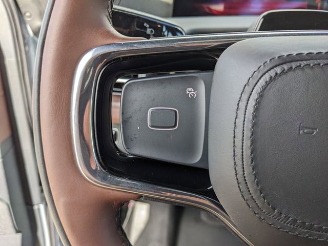 Used 2025 Lincoln Navigator Reserve image 34