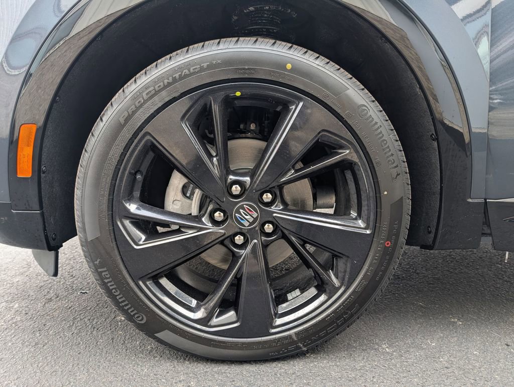 New 2026 Buick Envision Sport Touring image 7