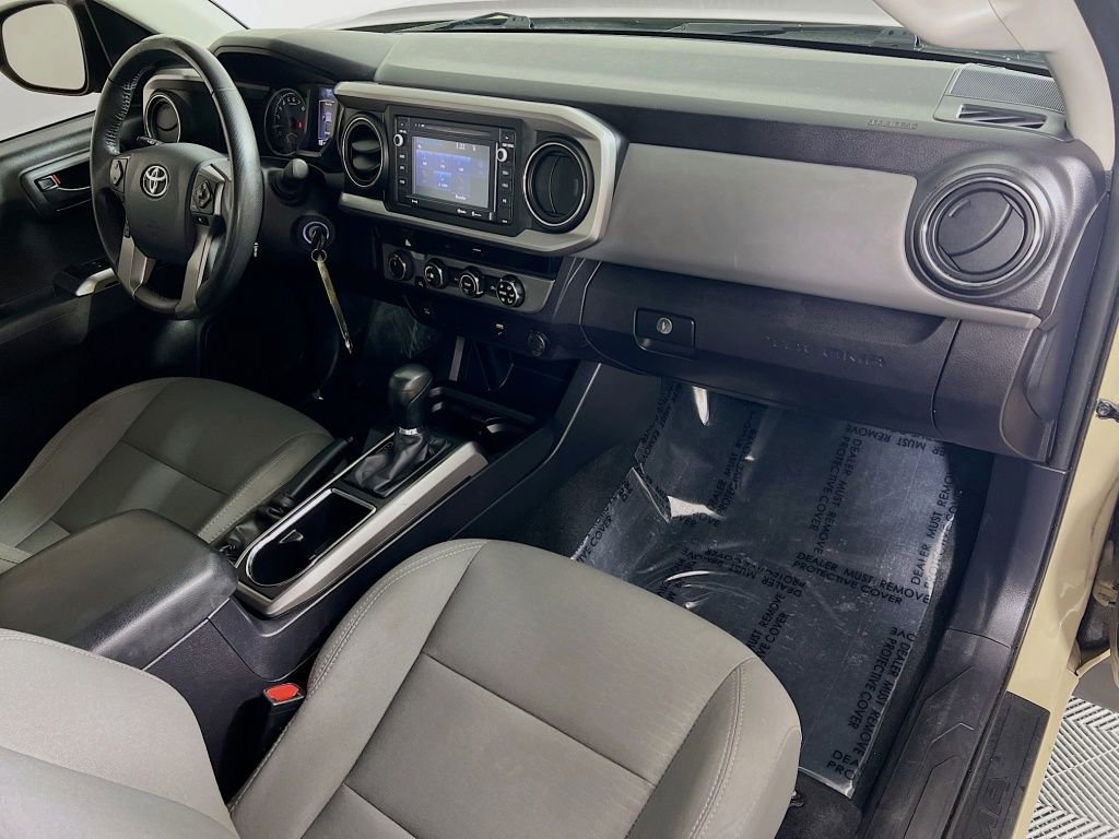 Used 2017 Toyota Tacoma SR5 image 26