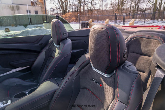 Used 2019 Chevrolet Camaro ZL1 image 33