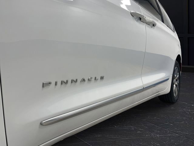 Certified 2024 Chrysler Pacifica Pinnacle image 40