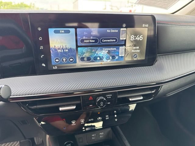 Used 2025 Nissan Kicks SR w/ Illumination Package FWD image 16