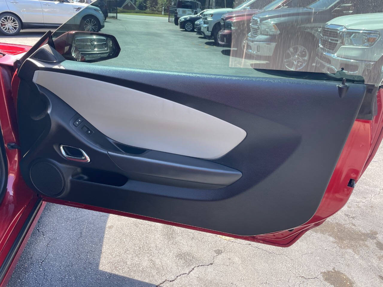 Used 2014 Chevrolet Camaro LS RWD image 17