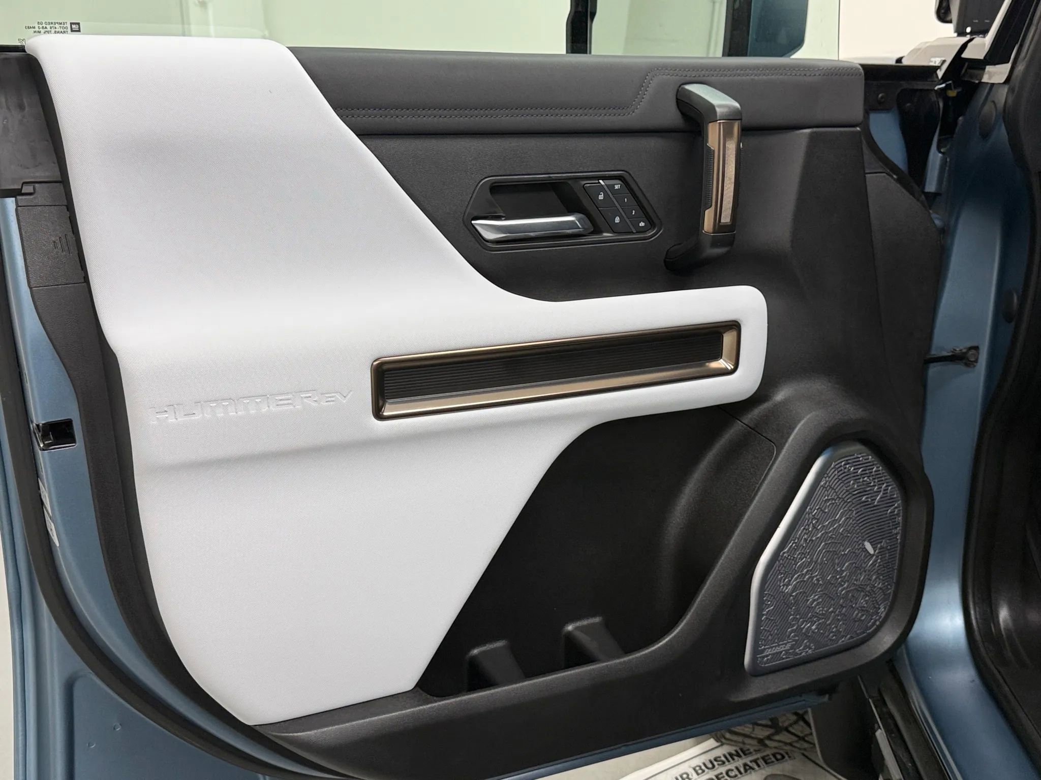 Used 2024 GMC Hummer EV 3X w/ Omega Edition image 19