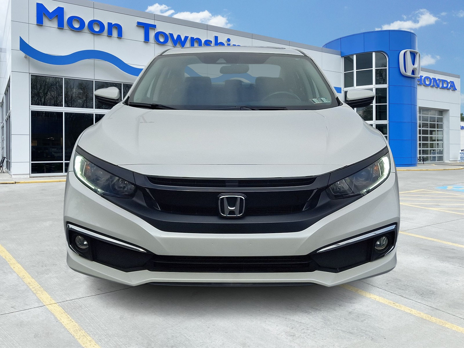 Used 2020 Honda Civic EX image 2