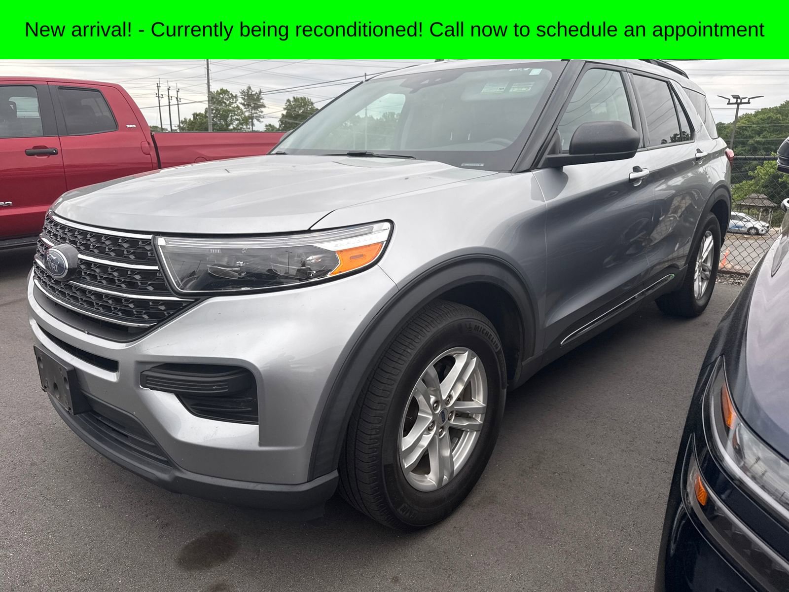 Used 2020 Ford Explorer XLT RWD image 1