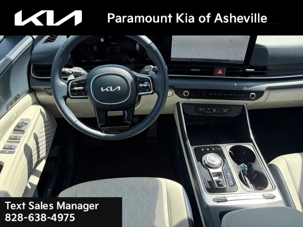 Certified 2026 Kia Carnival SX FWD image 24