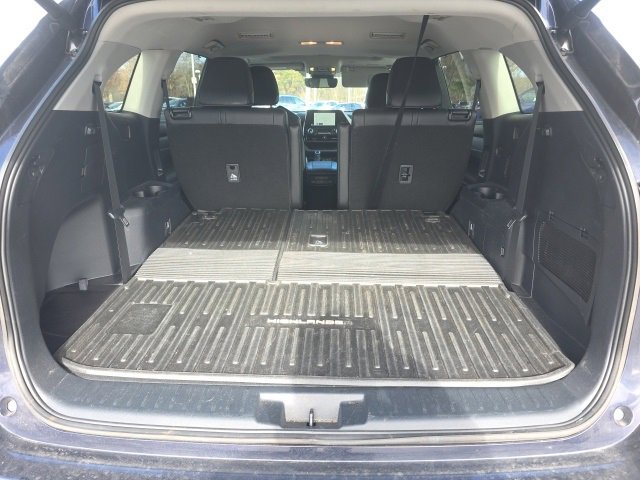 Used 2024 Toyota Highlander XLE image 10