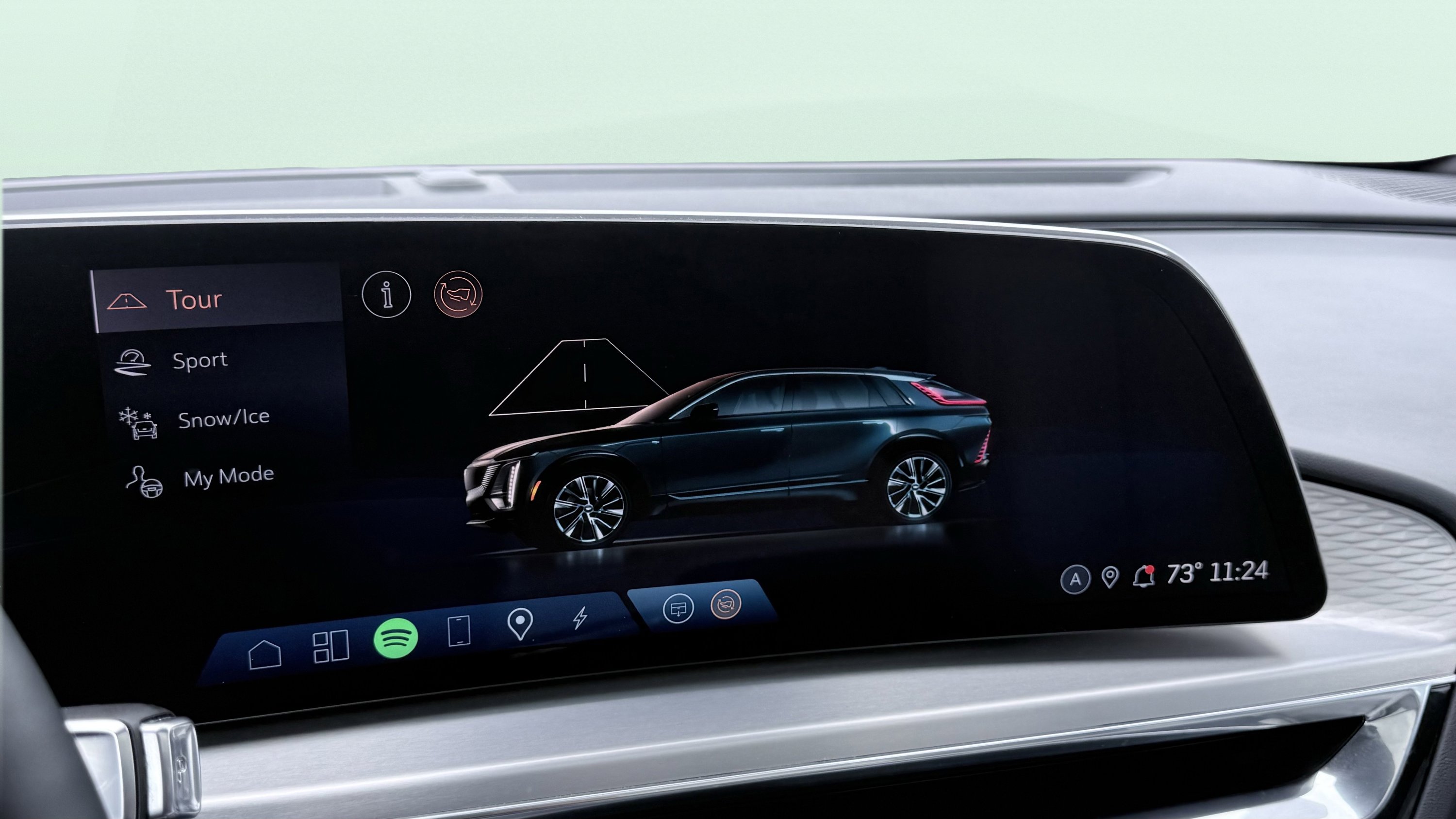 Used 2024 Cadillac Lyriq Luxury image 72