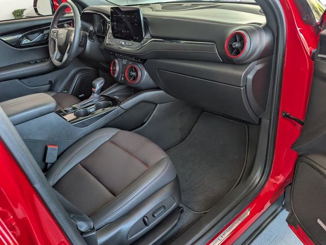Certified 2024 Chevrolet Blazer RS w/ Driver Confidence II Package image 17